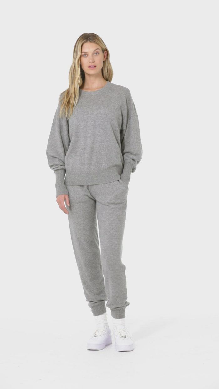 Grey Alo Yoga Cashmere Jet Set Crew Women's Long Sleeve | 91840WYVB