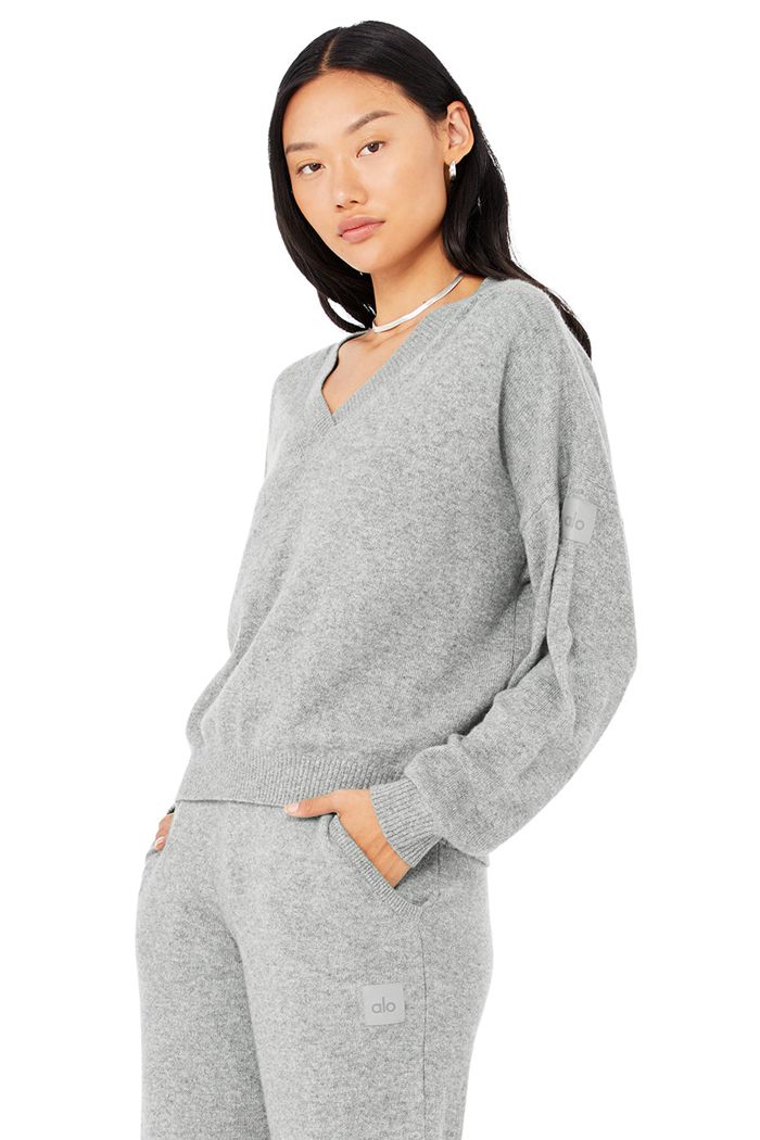 Grey Alo Yoga Cashmere Jet Set V-Neck Women's Pullover | 20917OLDJ