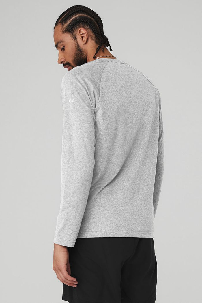 Grey Alo Yoga Triumph Tee Men's Long Sleeve | 89370WYOQ