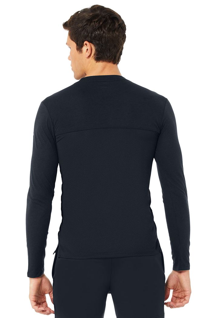 Navy Alo Yoga Airwave Men's Long Sleeve | 68492RHDS