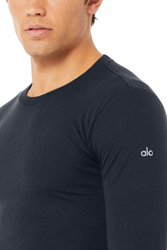 Navy Alo Yoga Airwave Men's Long Sleeve | 68492RHDS