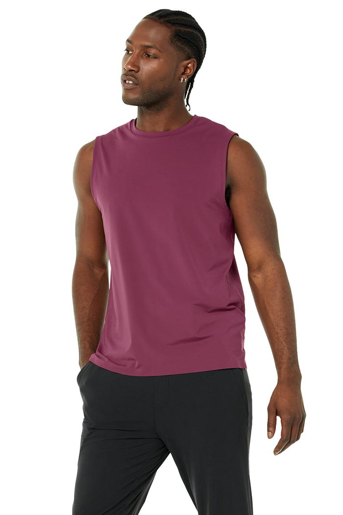 Red Alo Yoga Idol Performance Men's Tank Tops | 15327ZLGB