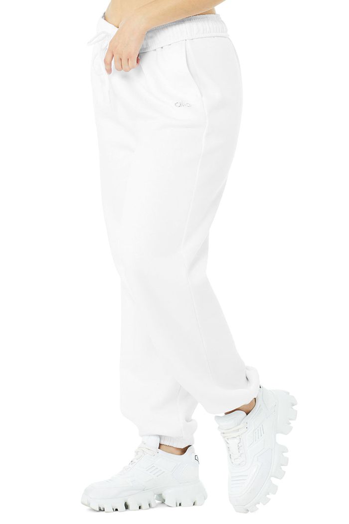 White Alo Yoga Accolade Sweat Women's Pants | 28495TYOC