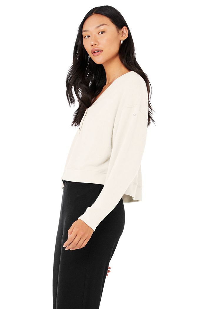 White Alo Yoga Alolux Soho Cropped Henley Women\'s Long Sleeve | 96078KOIC