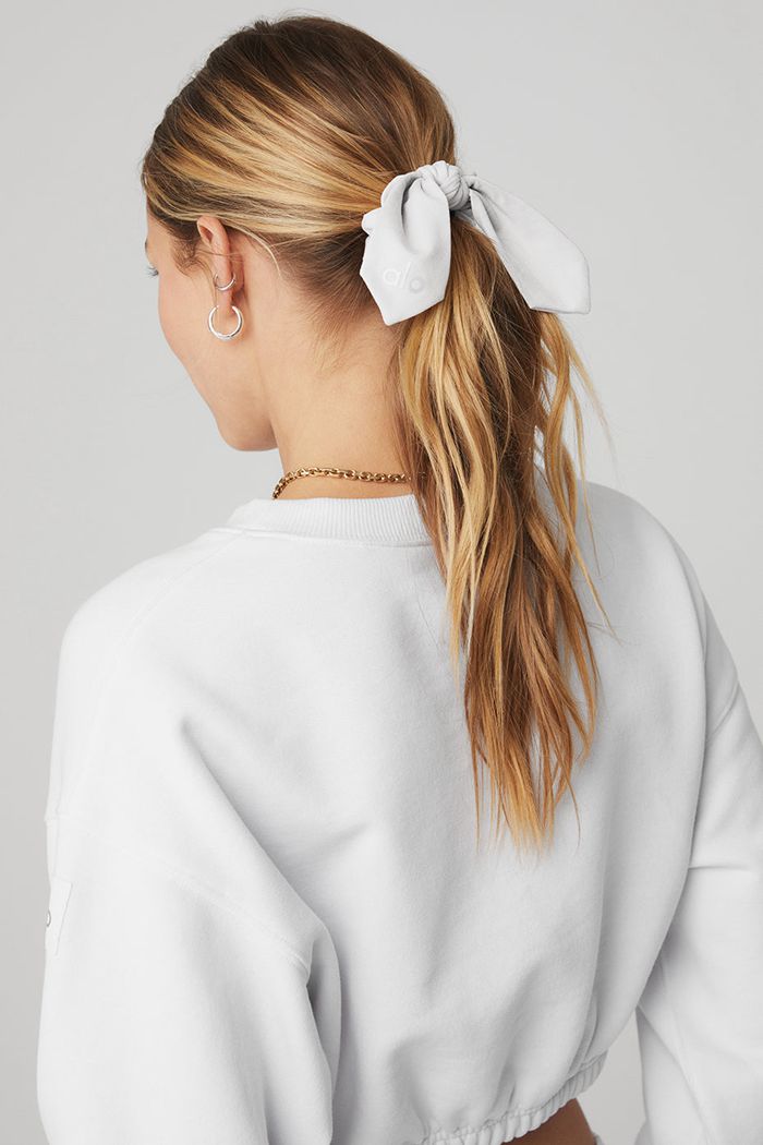 White Alo Yoga Alosoft Rhythm Women's Scrunchie | 18206AFUP