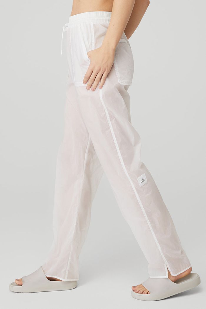 White Alo Yoga Cloud Nine Women's Pants | 53682DFAL