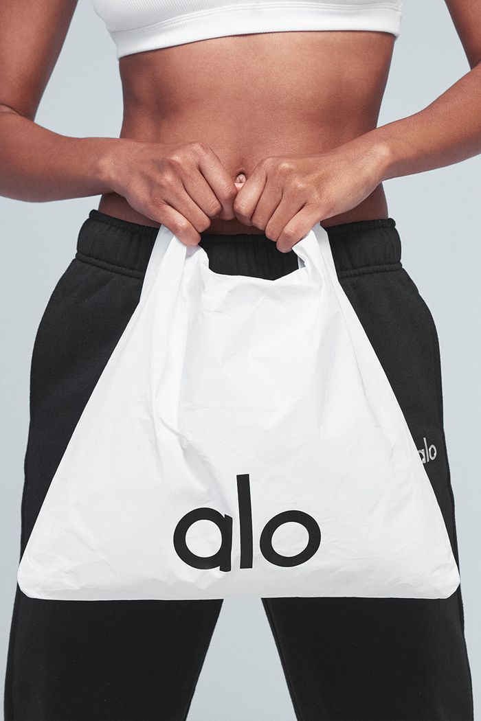 White Alo Yoga Keep It Dry Fitness Men's Bags | 08273MIVH