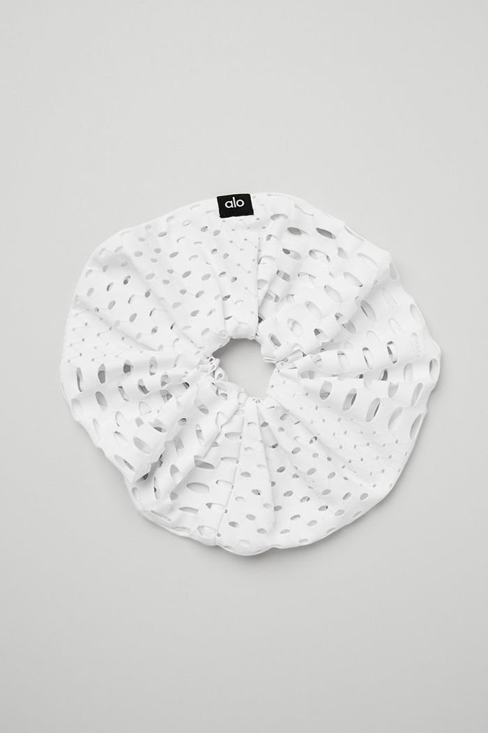 White Alo Yoga Mesh Haute Summer Women\'s Scrunchie | 67821NXLK