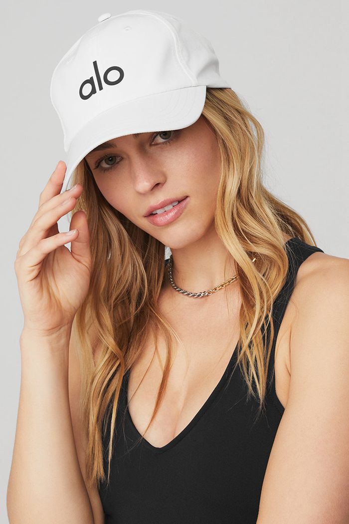 White Alo Yoga Performance Off-Duty Women's Cap | 60438LMQD