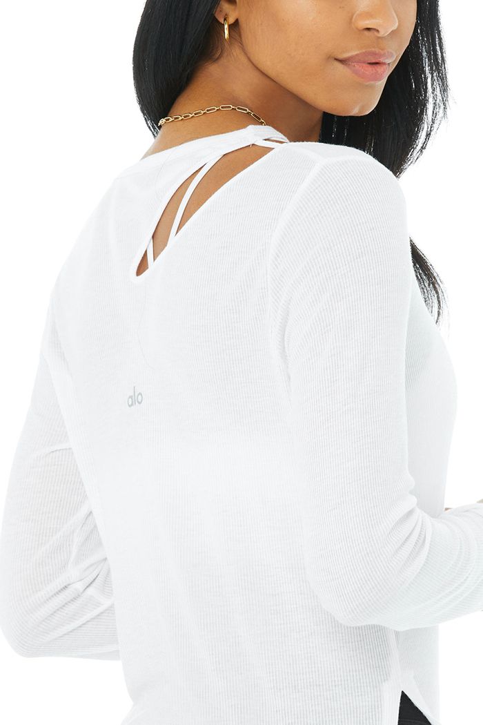 White Alo Yoga Ribbed Peak Women's Long Sleeve | 78130XVRZ