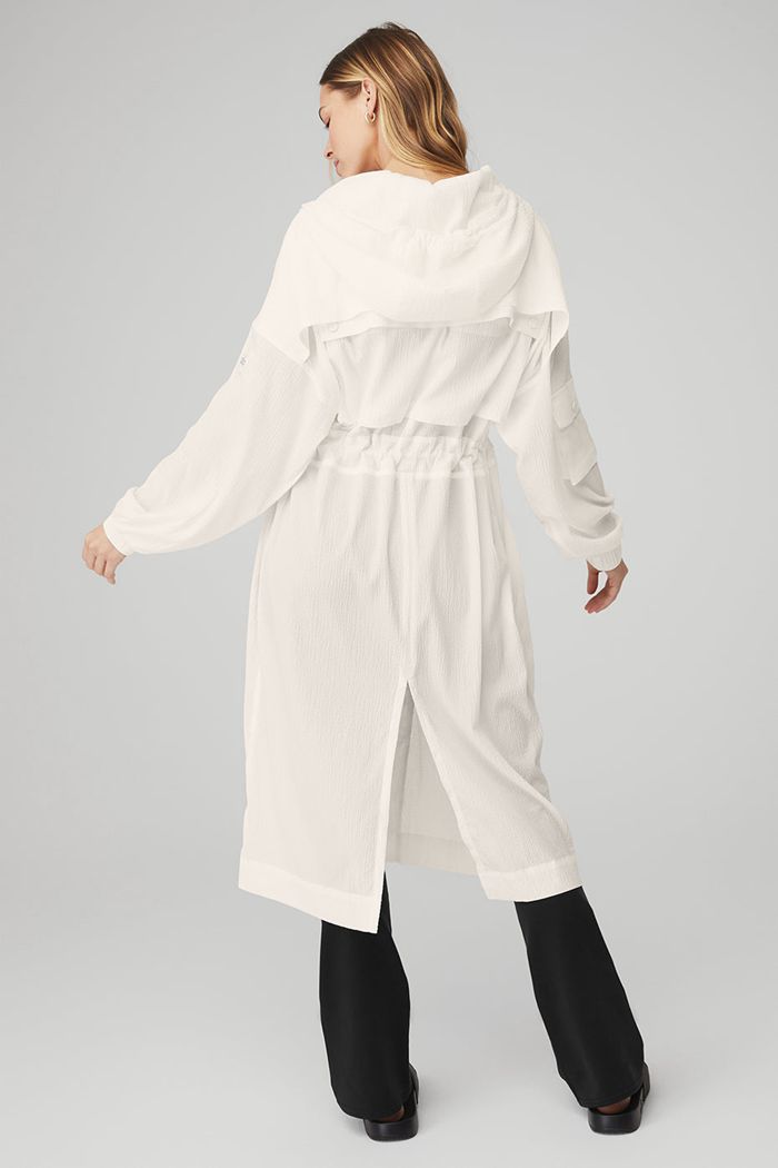 White Alo Yoga Summer Nights Lightweight Women's Coat | 48350IJLT