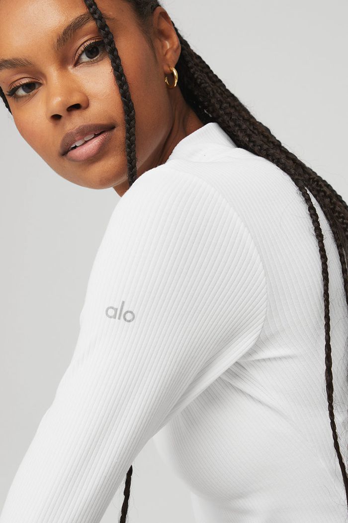 White Alo Yoga Wellness Rib Mock Neck Women's Long Sleeve | 21369ACLR